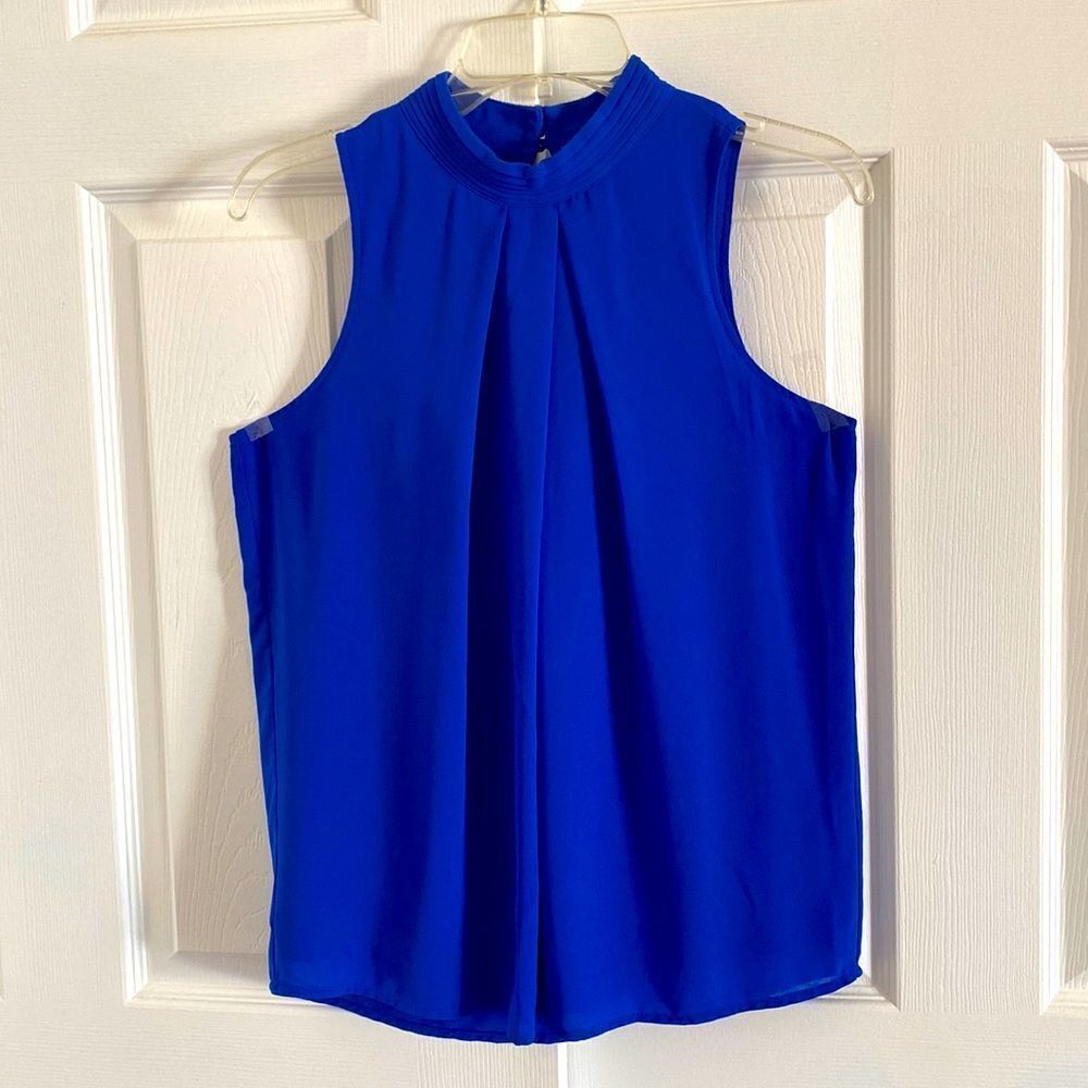 Naked Zebra High Neck Back Opening Sleeveless Top